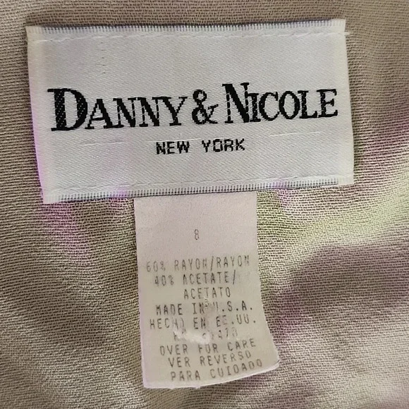 Vintage Danny & Nicole Tan & White Double-Breasted Jacket Dress – Size 8 - Picture 9 of 9